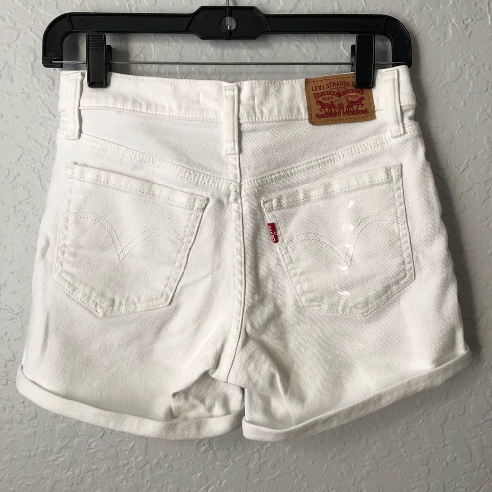 Levi’s White Denim Shorts